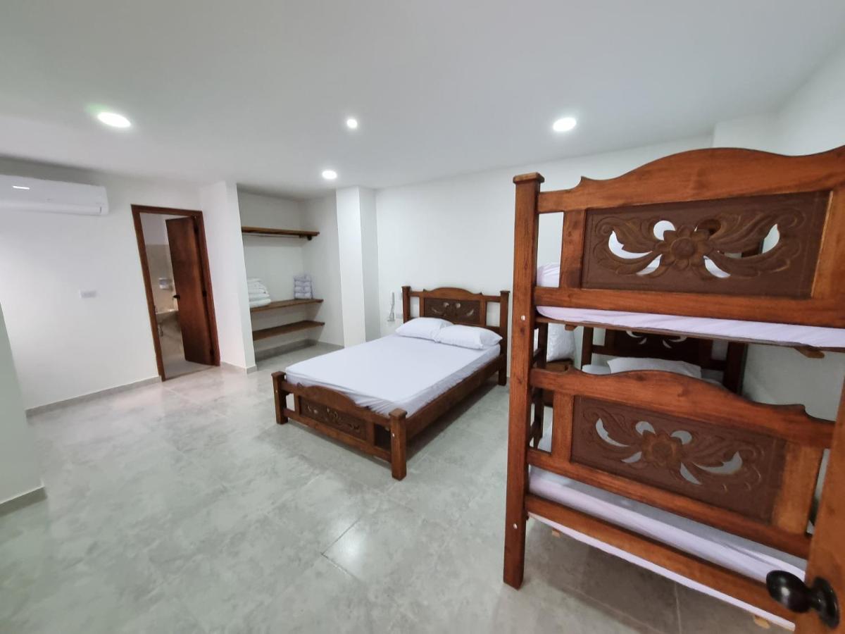 Hotel Antonella Plaza Pinchote 外观 照片
